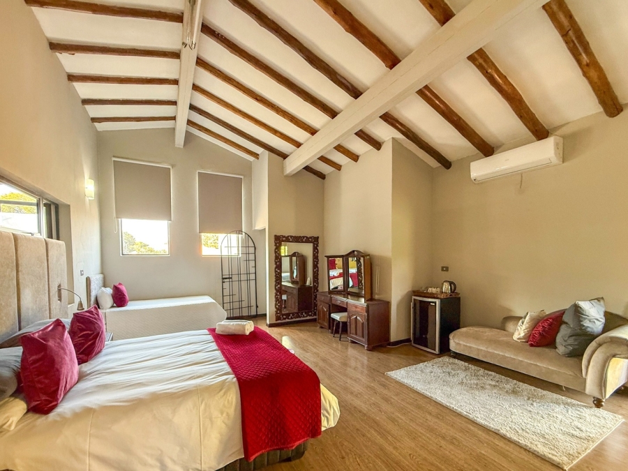 8 Bedroom Property for Sale in Schoemansville North West